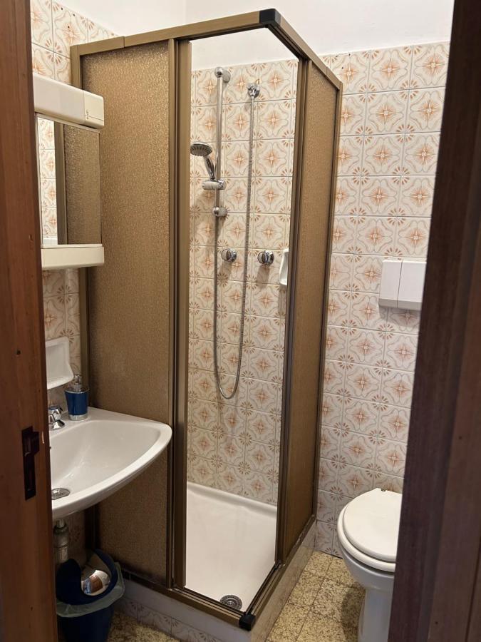 Ampio Trilocale Con Posto Auto Villa Сестри Леванте Екстериор снимка